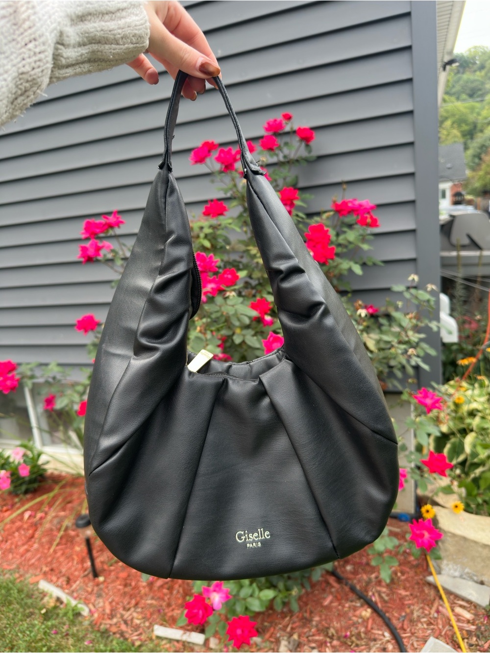 giselle paris moon bag